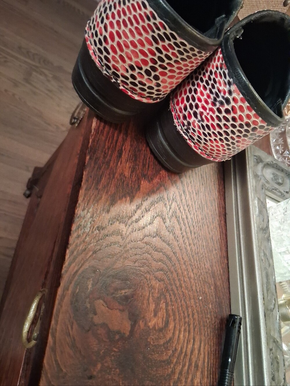 Shoes - Picture 2 of 10